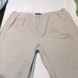 Ralph Lauren Polo Chinos. 44x30. 100% cotton. “Andrew Pant” style name on tag.